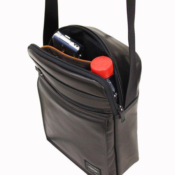 ✨美品✨PORTER AMAZE ショルダーバッグ ブラウン レザー ロゴ PORTER ポーター アメイズ ショルダーバッグ(L) 022-03790 吉田
