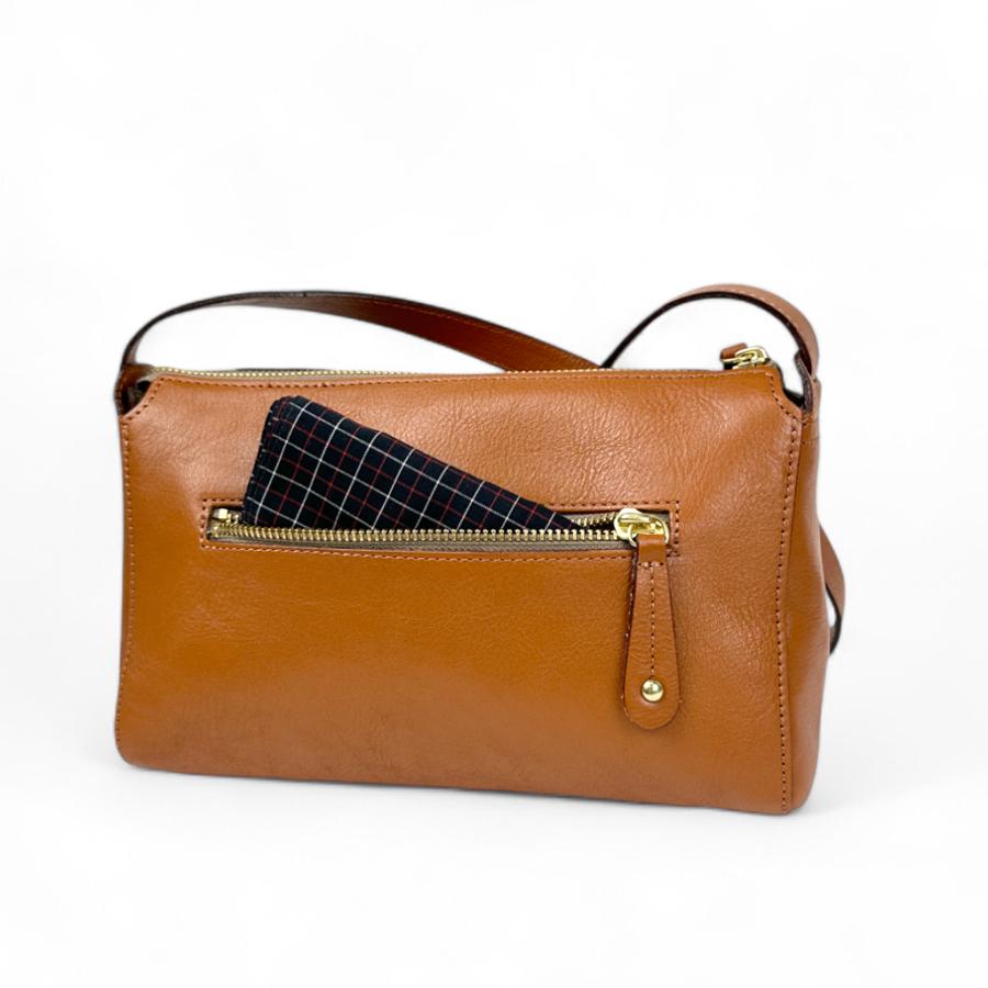 【美品】ダコタ　Dakota 本革使いキャンバスショルダーバッグ Dakota（ダコタ） Cube キューブ SHOULDER BAG ショルダーバッグ