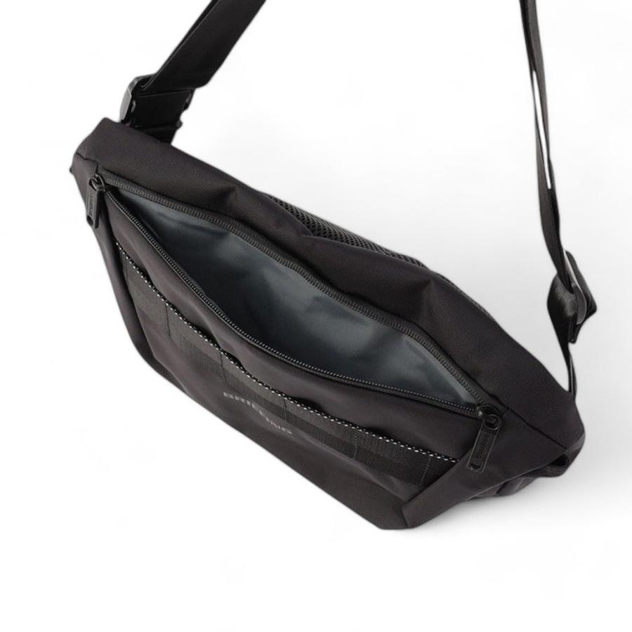 BRIEFING ブリーフィング ショルダーバッグ MFC MESSENGER S WR