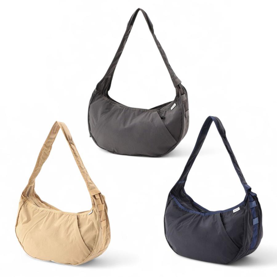 BRIEFING（ブリーフィング） クーリエ ホーバーバッグワイド HOBO BAG