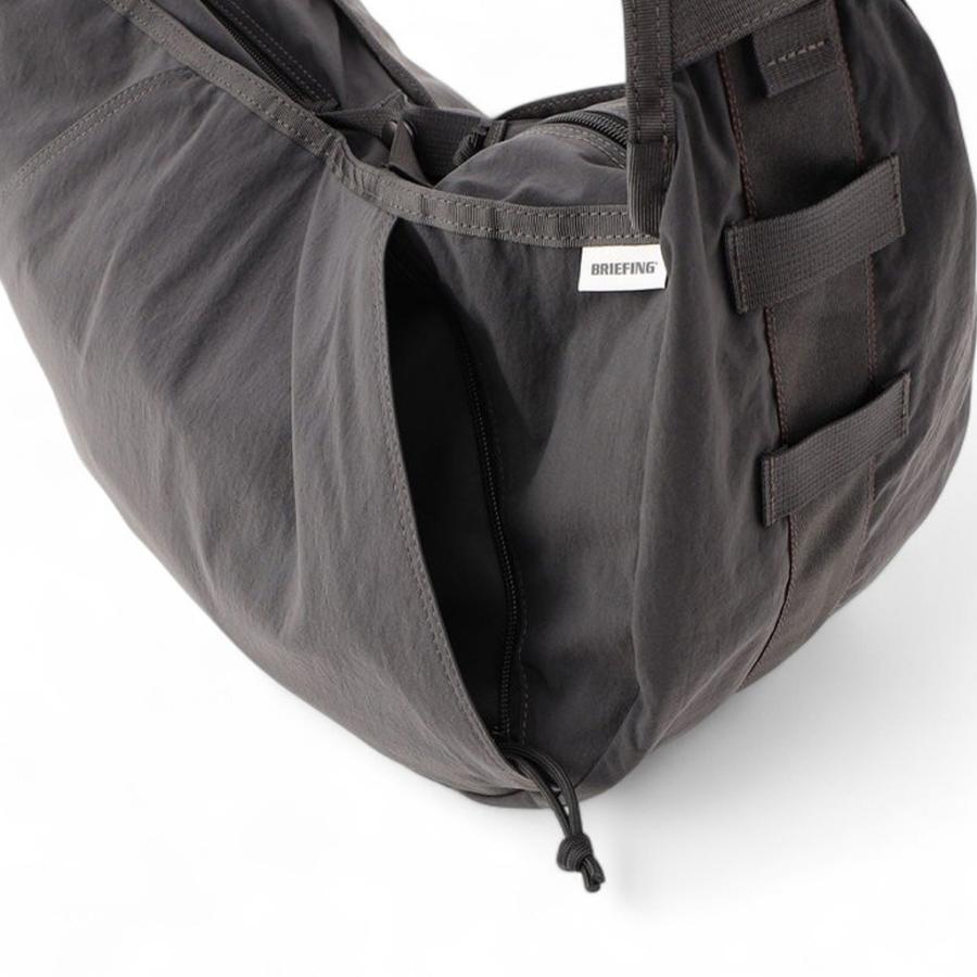 BRIEFING（ブリーフィング） クーリエ ホーバーバッグワイド HOBO BAG