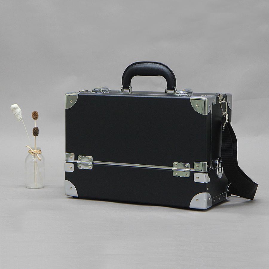 artisan&artist メイクボックス　プロ用　完売品　廃盤 プロメイクボックス プロ仕様3段トレー メイク道具 化粧ボックス