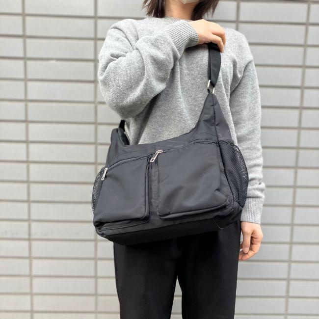 ショルダーバッグ 肩掛け 男女兼用 ユニセックス シンプル 大容量 Ａ4サイズ通勤 通学 ママ 荷物が多い人 お出かけ 旅行 トラベル プチプラ マザース 子育て |  | 02