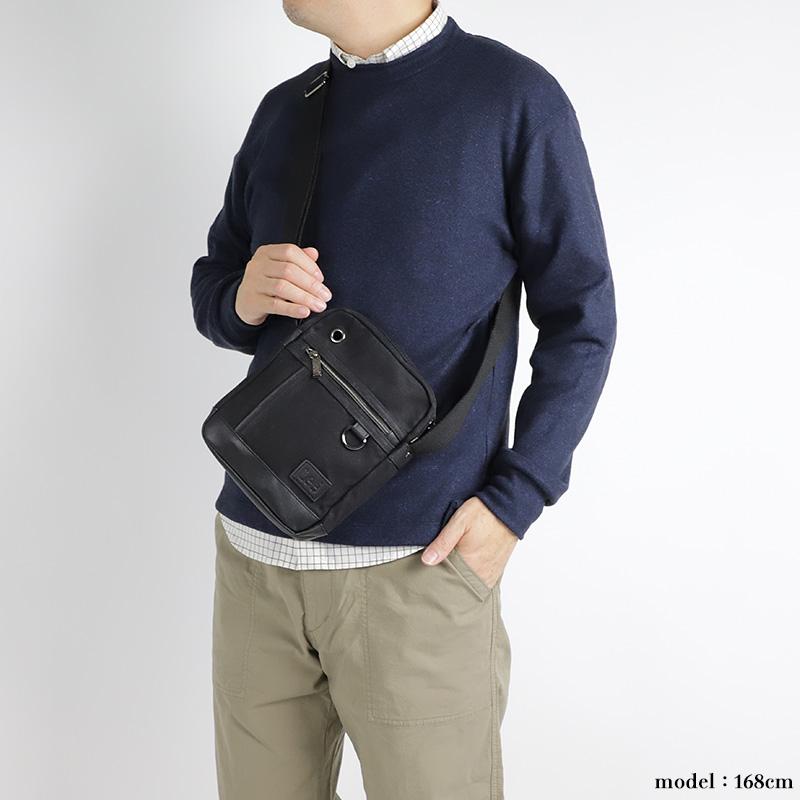 Lee（リー） crash ミニショルダーバッグ ショルダーバッグ 斜め掛け