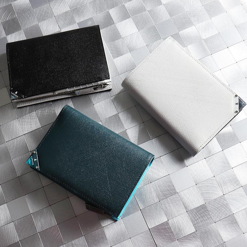 LANVIN en Bleu ランバンオンブルー アクア 二つ折り財布 小銭入れあり