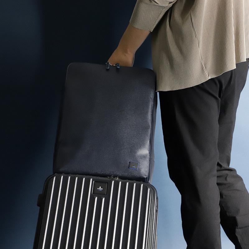 LANVIN en Bleu ランバンオンブルー HOMES ホームズ リュック デイパック リュックサック バックパック ビジネスリュック B4 A4 PC収納 撥水 軽量 523712 メンズの画像