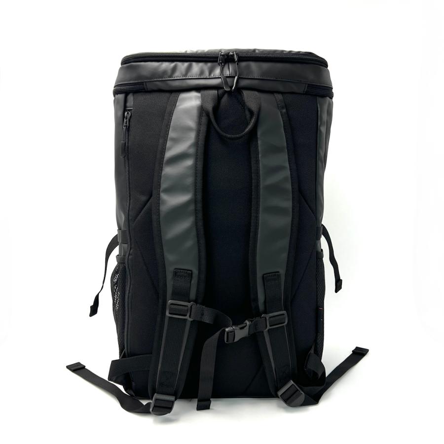 ユニセックス リュック THRASHER TH-Q BOX 3７L WHITE THRASHER TH-Q BOXリュック 37L バッグ バックパック ユニ