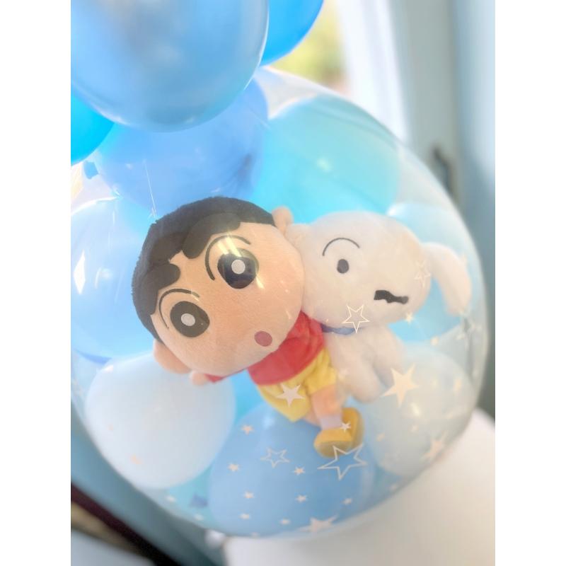 ペアver. クレヨンしんちゃん シロ バルーンラッピング  バルーン 誕生日 電報 結婚式 ぬいぐるみ 発表会 開店 母の日 入園  卒業 入学祝い 成人式 クリスマスの画像