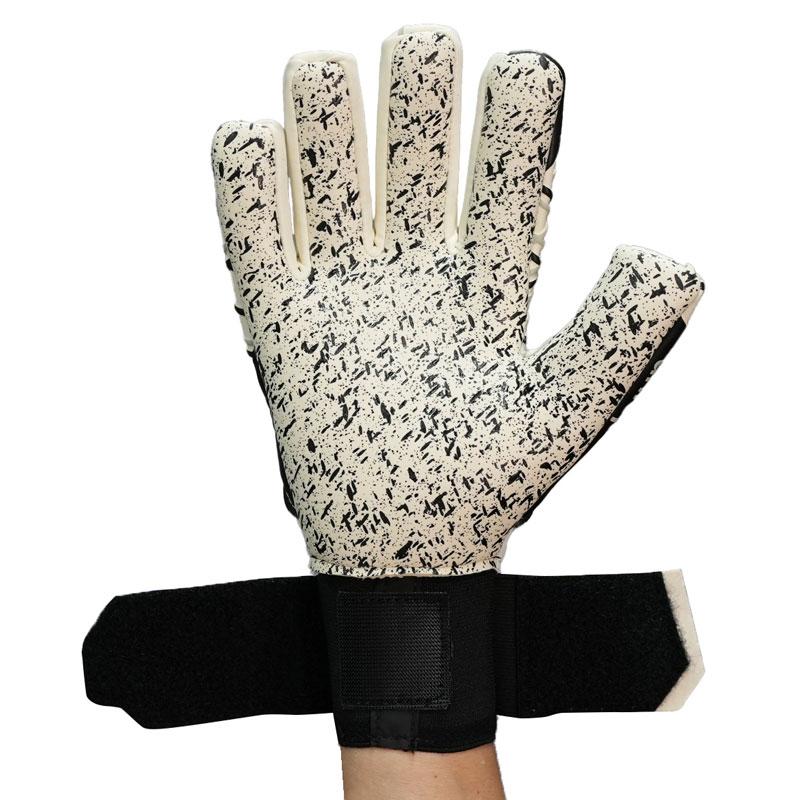 uhlsport（ウールシュポルト） 30％OFF！ サッカー キーパーグローブ