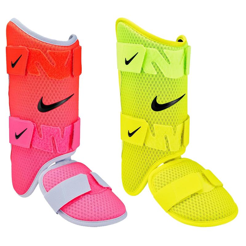 新品 ナイキダイヤモンド　バッター　レッグガード　左打者用 NIKE（ナイキ） ダイヤモンドバッターズ レッグガード 右打者用(左足