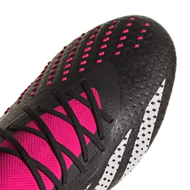 adidas（アディダス） 30％OFF！ サッカースパイク プレデター