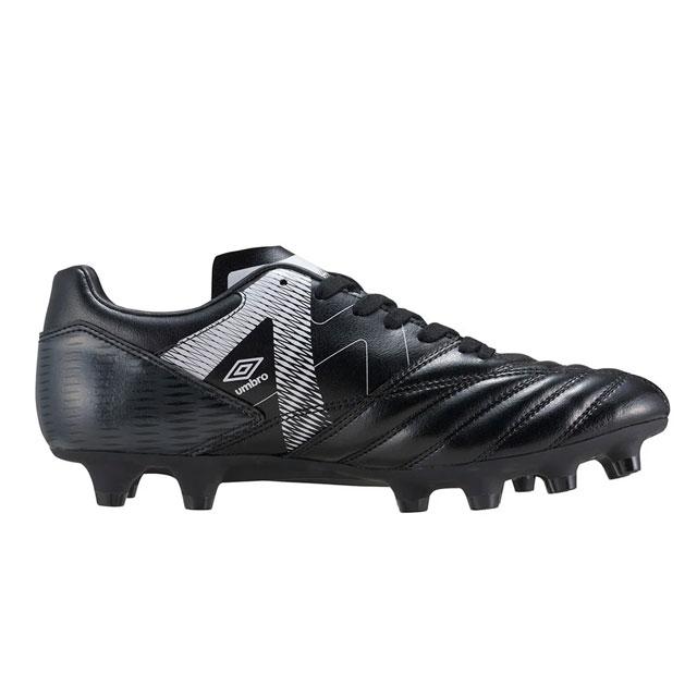 umbro（アンブロ） サッカースパイク アクセレイター HG ブラック 土