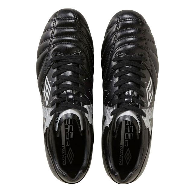 umbro（アンブロ） サッカースパイク アクセレイター HG ブラック 土