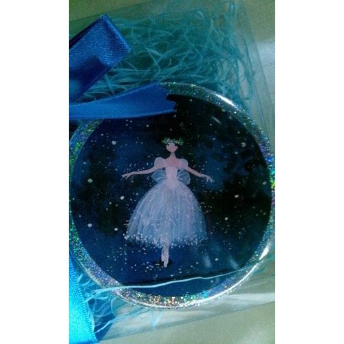 Mayaバレリーナイラストの ミラー シルフィード バレエ雑貨 バレエ 鏡 カドゥ ドゥ コッペリア 通販 Yahoo ショッピング