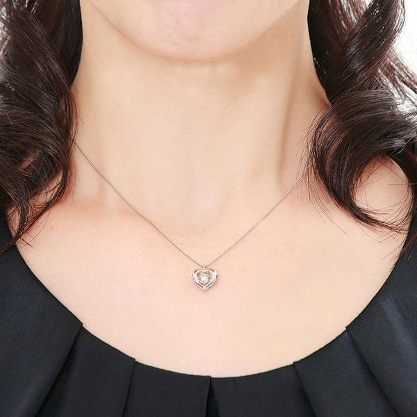 【中古品 】 ダイヤモンド ネックレス プラチナ Pt900 0.3ct 揺れる ダイヤ ダンシングストーン ダイヤネックレス ハート ペンダント 正規品タグ 鑑別カード付き 【H8593912317】(30048円)