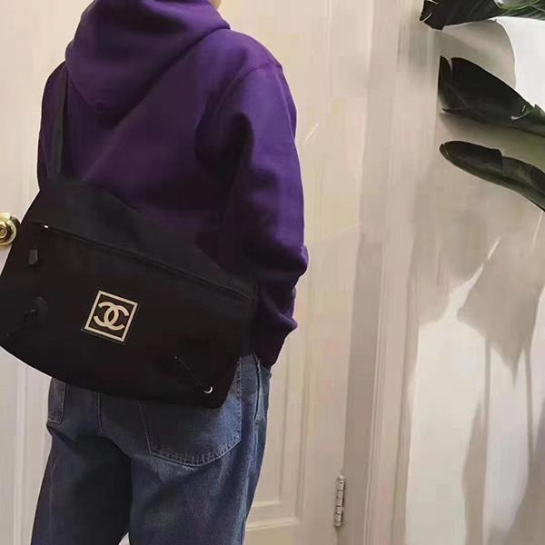 CHANEL 【ノベルティ】 シャネル ノベルティ ショルダーバッグ CHANEL 【ノベルティ】 シャネル ノベルティ ショルダーバッグ