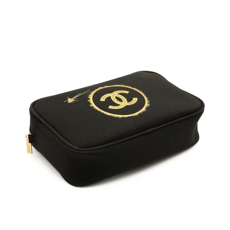 CHANEL 【ノベルティ】 シャネル ポーチ キラキラ ラメ ゴールド CHANEL 【ノベルティ】 シャネル ポーチ キラキラ ラメ ゴールド