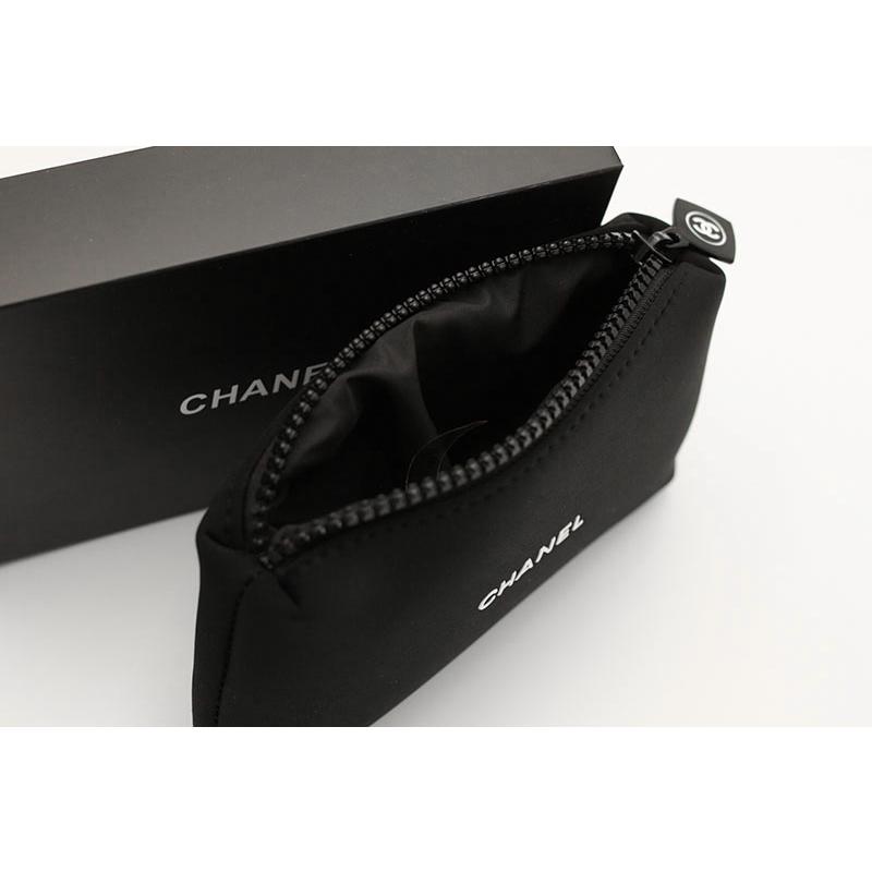 CHANEL 【ノベルティ】 シャネル ポーチ クッション 黒 チャンス CHANEL 【ノベルティ】 シャネル ポーチ クッション 黒 チャンス