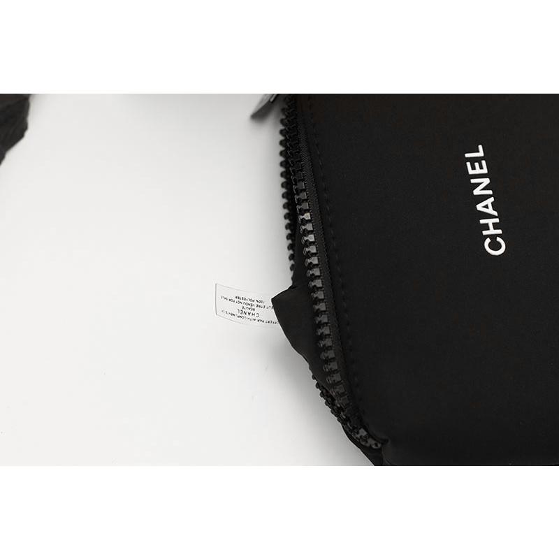 CHANEL 【ノベルティ】 シャネル ポーチ クッション 黒 チャンス CHANEL 【ノベルティ】 シャネル ポーチ クッション 黒 チャンス
