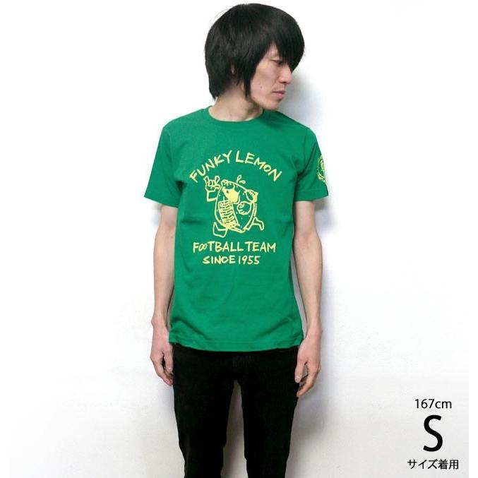 FUNKY LEMON FOOTBALL Tシャツ (グリーン)-G- 半袖 緑色 レモン フットボール ラグビー イラスト キャラ プリントTシャツ | メンズセレクト | 01