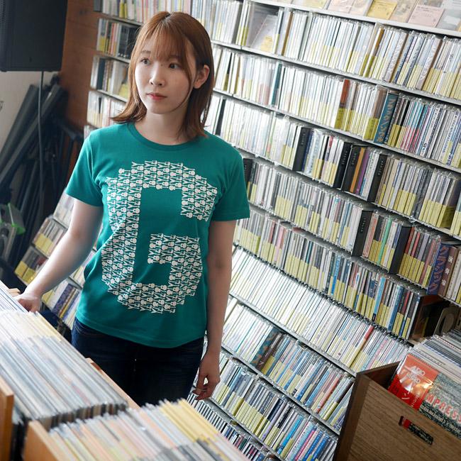 ギターのG ガールズTシャツ (アップルグリーン) -X- 半袖 トップス カットソー 緑色 みどり 楽器 パターン柄 可愛い かわいい ライブフェスコーデ | レディースセレクト | 04