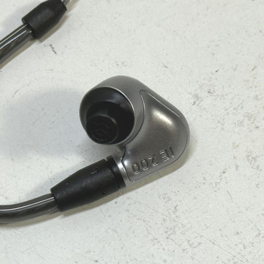 ゼンハイザー Sennheiser イヤホン 有線 IE 200 シルバー ダイナミック