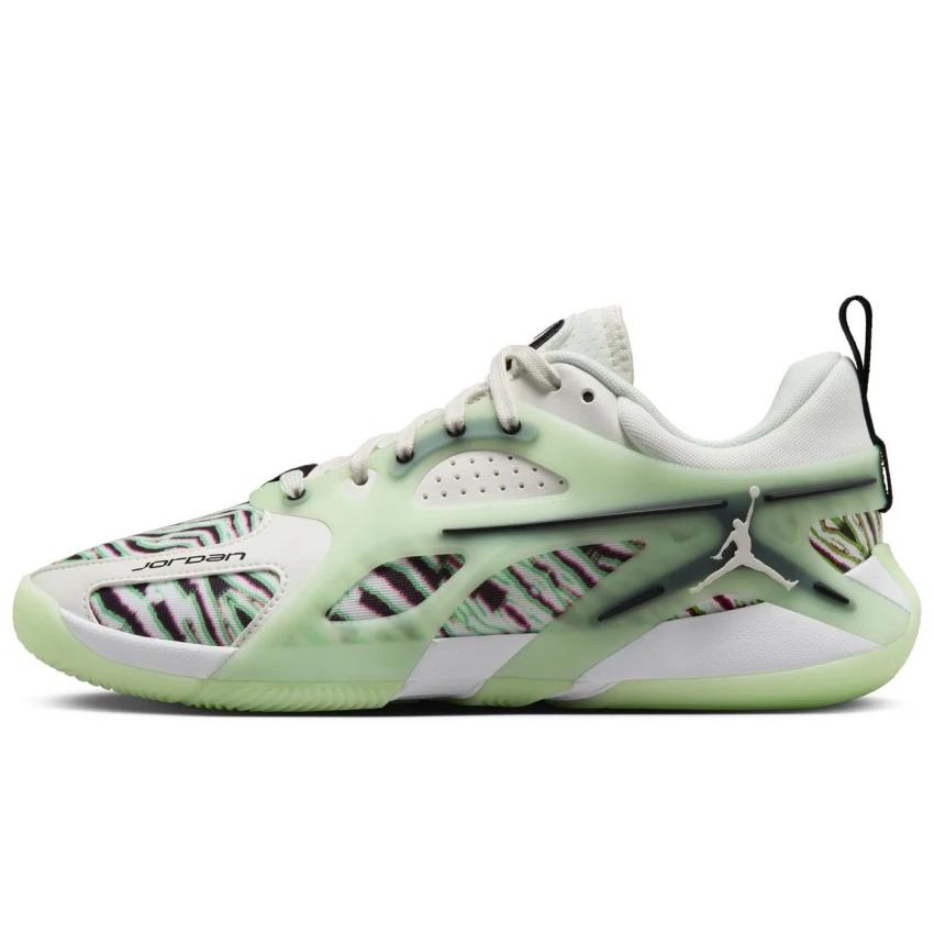 NIKE（ナイキ） 女性 レディース シューズ WMNS JORDAN HEIR PF