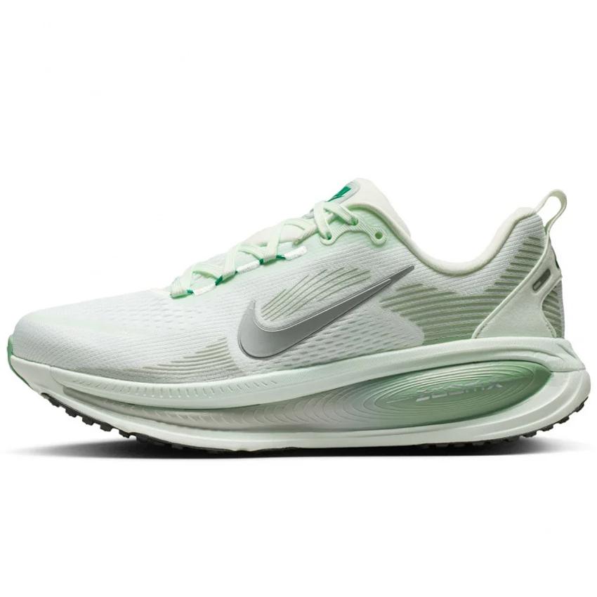 NIKE（ナイキ） 女性 レディース シューズ W VOMERO 18 ウィメンズ