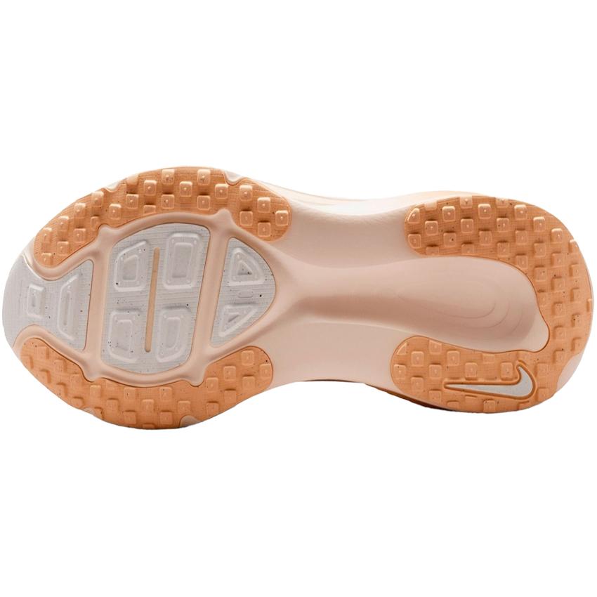 NIKE（ナイキ） 女性 レディース シューズ W VOMERO 18 ウィメンズ