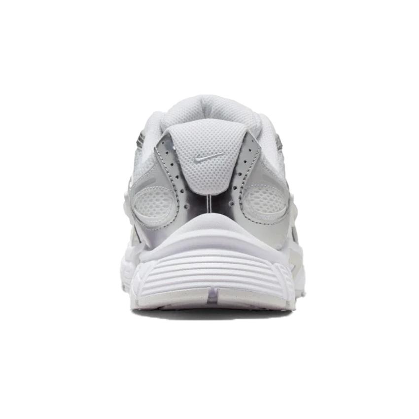 NIKE（ナイキ） 女性 レディース シューズ W V5 RNR ウィメンズ HQ7901 