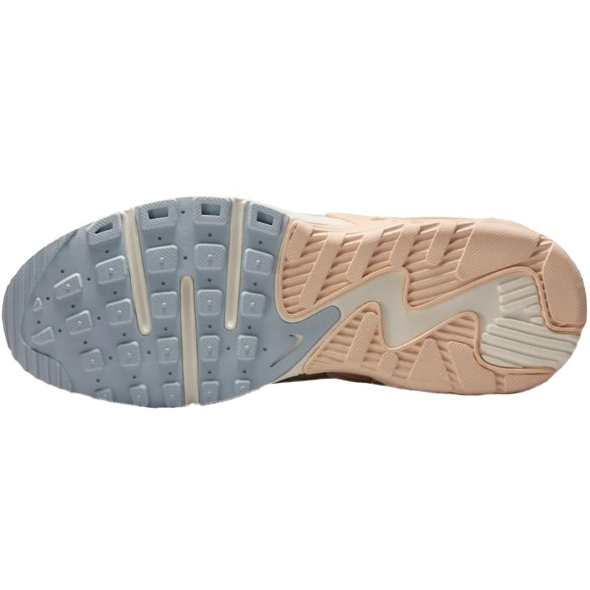 NIKE（ナイキ） 女性 レディース シューズ スニーカー W AIR MAX EXCEE