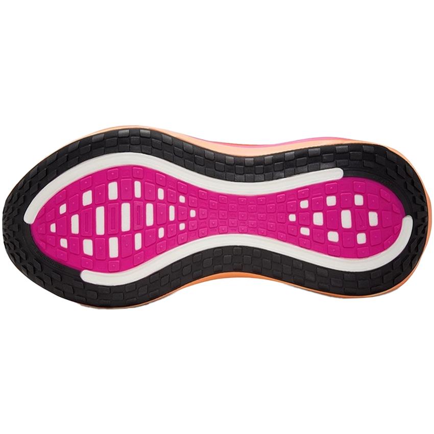 NIKE（ナイキ） 女性 レディース シューズ W VOMERO PLUS ウィメンズ