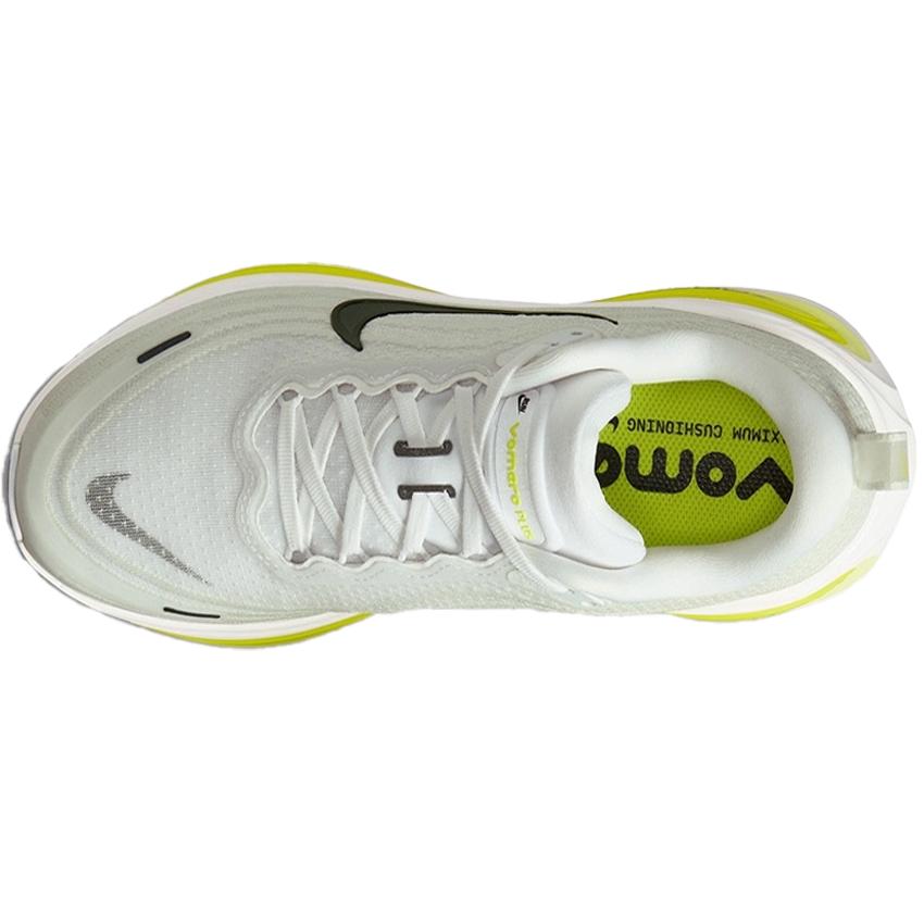 NIKE（ナイキ） 女性 レディース シューズ W VOMERO PLUS ウィメンズ