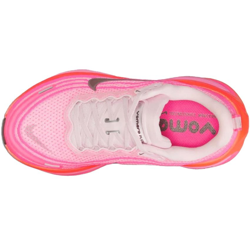 NIKE（ナイキ） 女性 レディース シューズ W VOMERO PLUS ウィメンズ