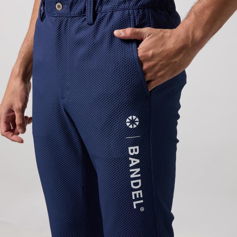 BANDEL（バンデル） DRYWAFFLE STRECH TAPERED PANTS ゴルフウェア