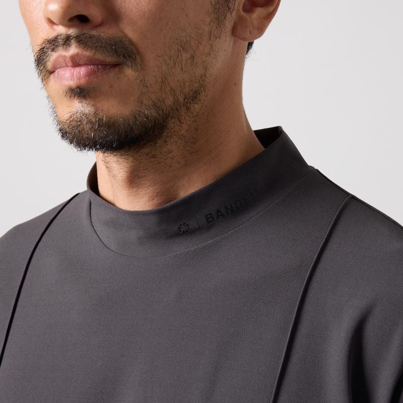 BANDEL（バンデル） SWITCH LOGO S/S MOCK NECK SHIRTS モックネック