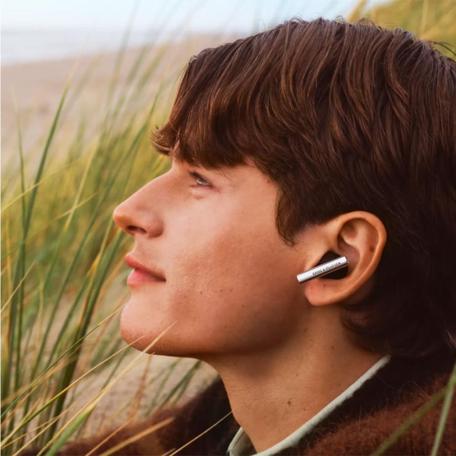 Bang & Olufsen（バングアンドオルフセン） Bang & Olufsen公式 Beo