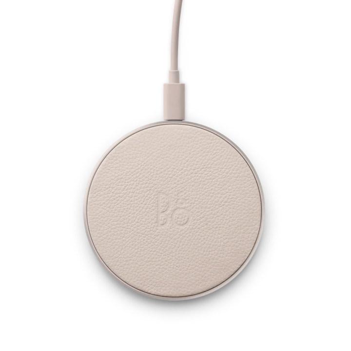 Beoplay BANG & OLUFSEN 公式ストア ワイヤレス充電パット(B&O バング