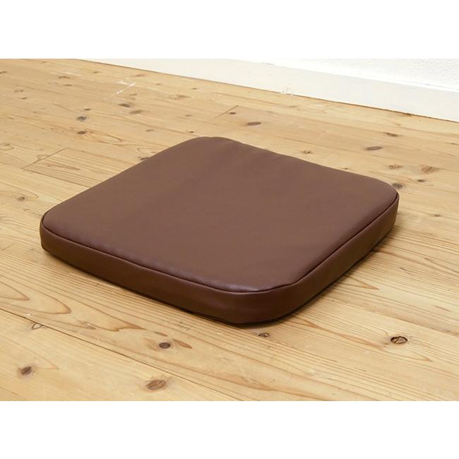 ヴィンテージ 革 座布団 2枚 magnet_166813789500.jpg