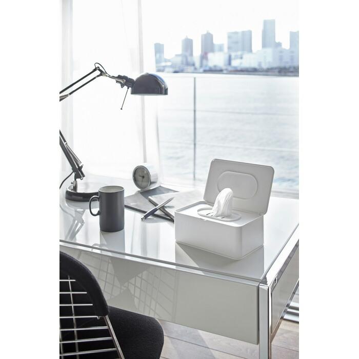 おしり拭きケース スマート 山崎実業 おしゃれ シンプル 高見え 便利 トイレタリー サニタリー パウダー デスク ウェット 硬め 生活感を排除 | 山崎実業 | 01