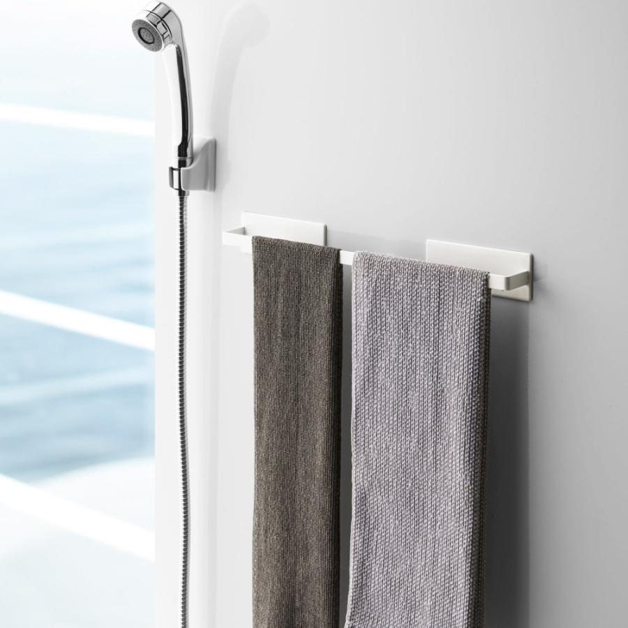 マグネットバスルームタオルハンガー ミスト ワイド ホワイト 山崎実業 おしゃれ シンプル 高見え 便利 お風呂 バス 磁石 引っ掛け アタッチメント 拡張 | 山崎実業 | 04