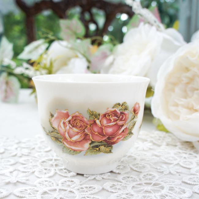 湯呑み ゴールドローズ 日本製 薔薇 ゆのみ ニューボーン : 薔薇と