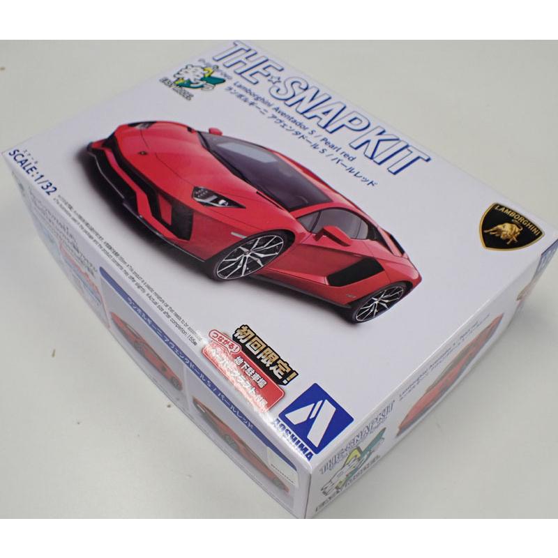 青島文化教材社 1/32 ランボルギーニ アヴェンタドールS（パールレッド