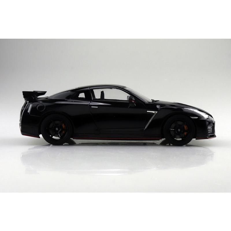 青島文化教材社 1/24 R35 NISSAN GT-R NISMO 2017 メテオフレーク