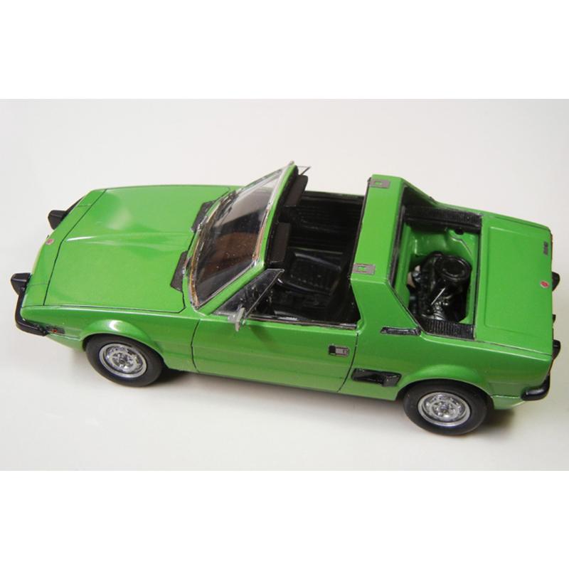 1/24 X1/9 1300 再販モデル 前・後期型（SMP24） : 車模型 barchetta