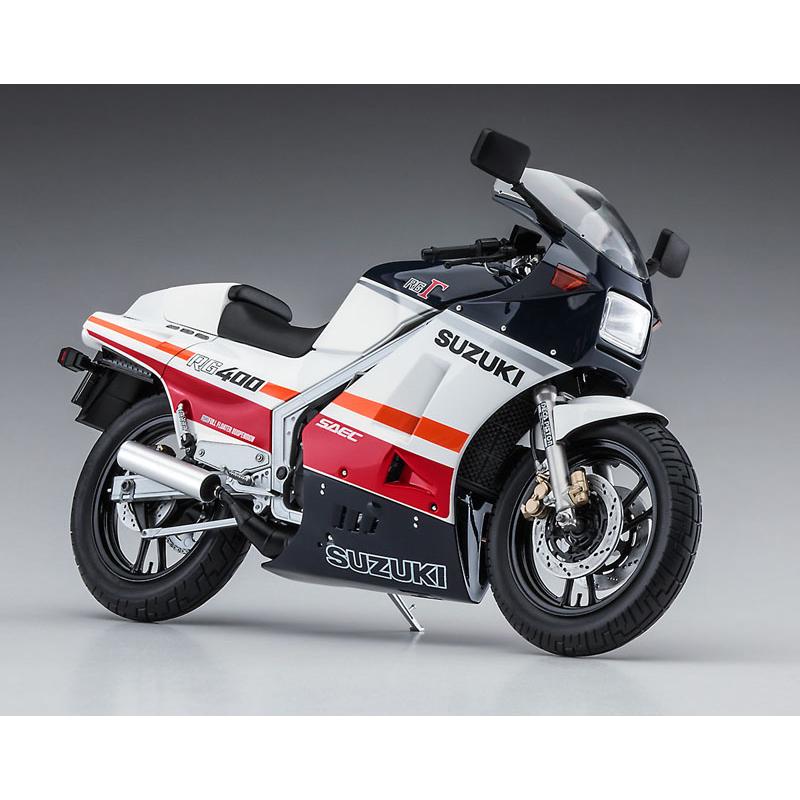 ハセガワ 1/12 スズキ RG400Γ 前期型 “レッド/ホワイトカラー” w