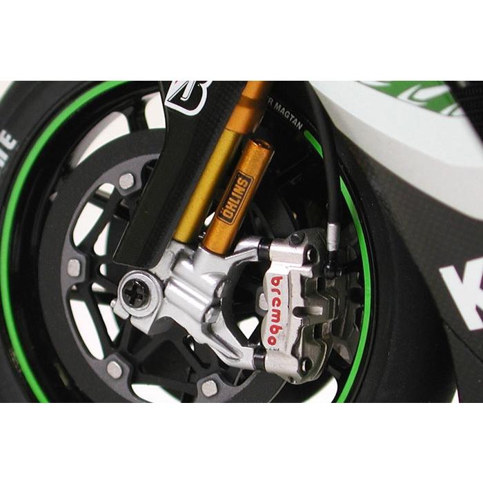 タミヤ カワサキ Ninja ZX-RR 1/12 バイク Item14109 : 車模型 タミヤ カワサキ Ninja ZX-RR 1/12 バイク Item14109 : 車模型
