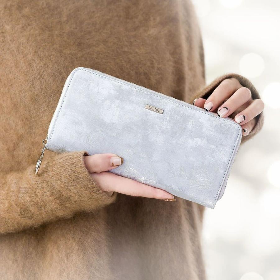 BARCOS（バルコス） シルキーレザーラウンド型ロングウォレット