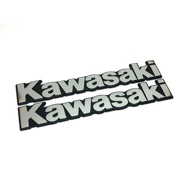 カワサキ 純正 タンク エンブレム Kawasaki シルバー文字 : ガレージ
