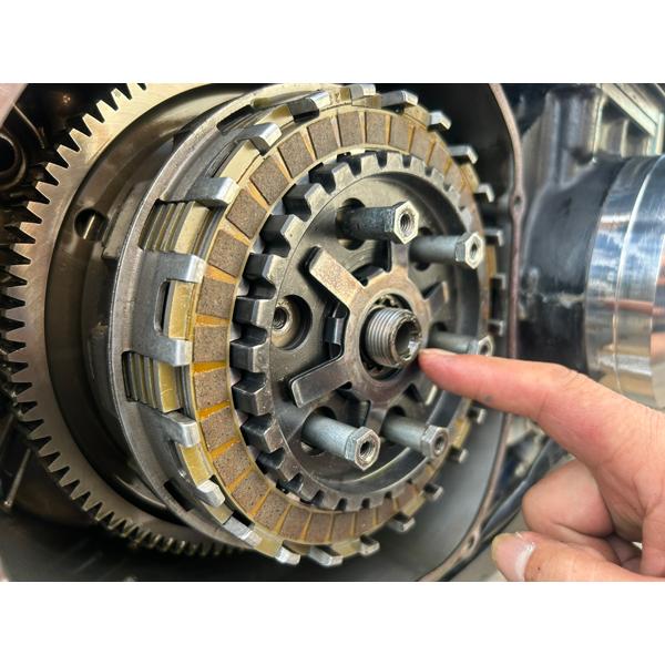 ゼファー1100/RS クラッチナット 純正部品 92015-1929 代替 同等品